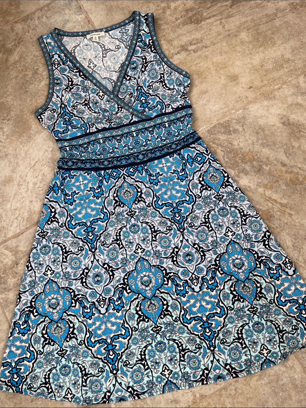Max Studio Blue and White Printed Midi Dress